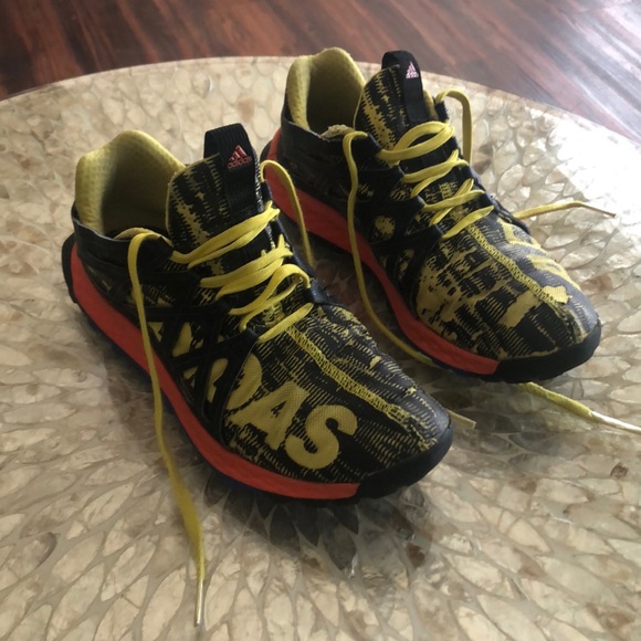 adidas boys sneakers